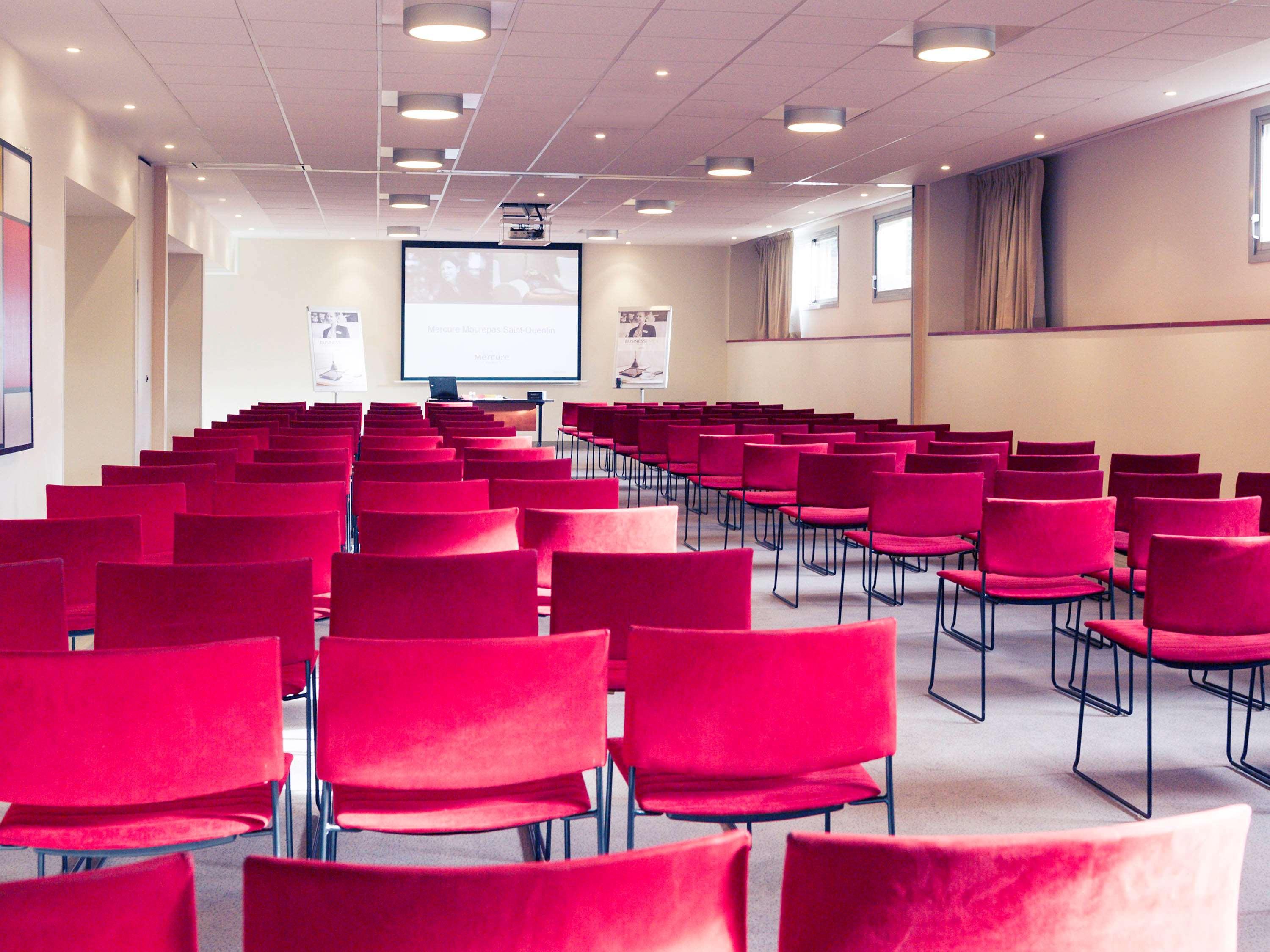 Mercure Maurepas Saint Quentin מראה חיצוני תמונה