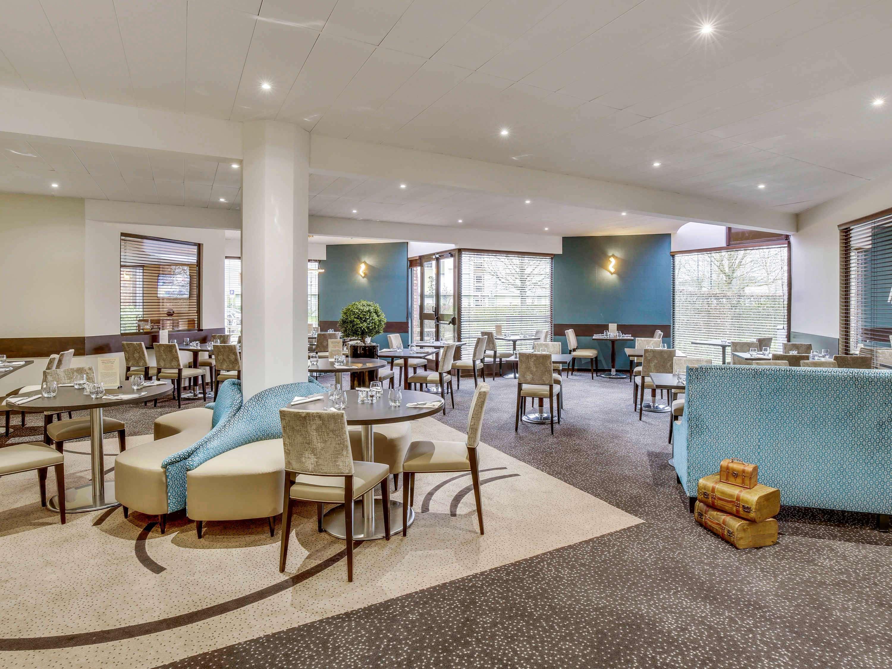 Mercure Maurepas Saint Quentin מראה חיצוני תמונה