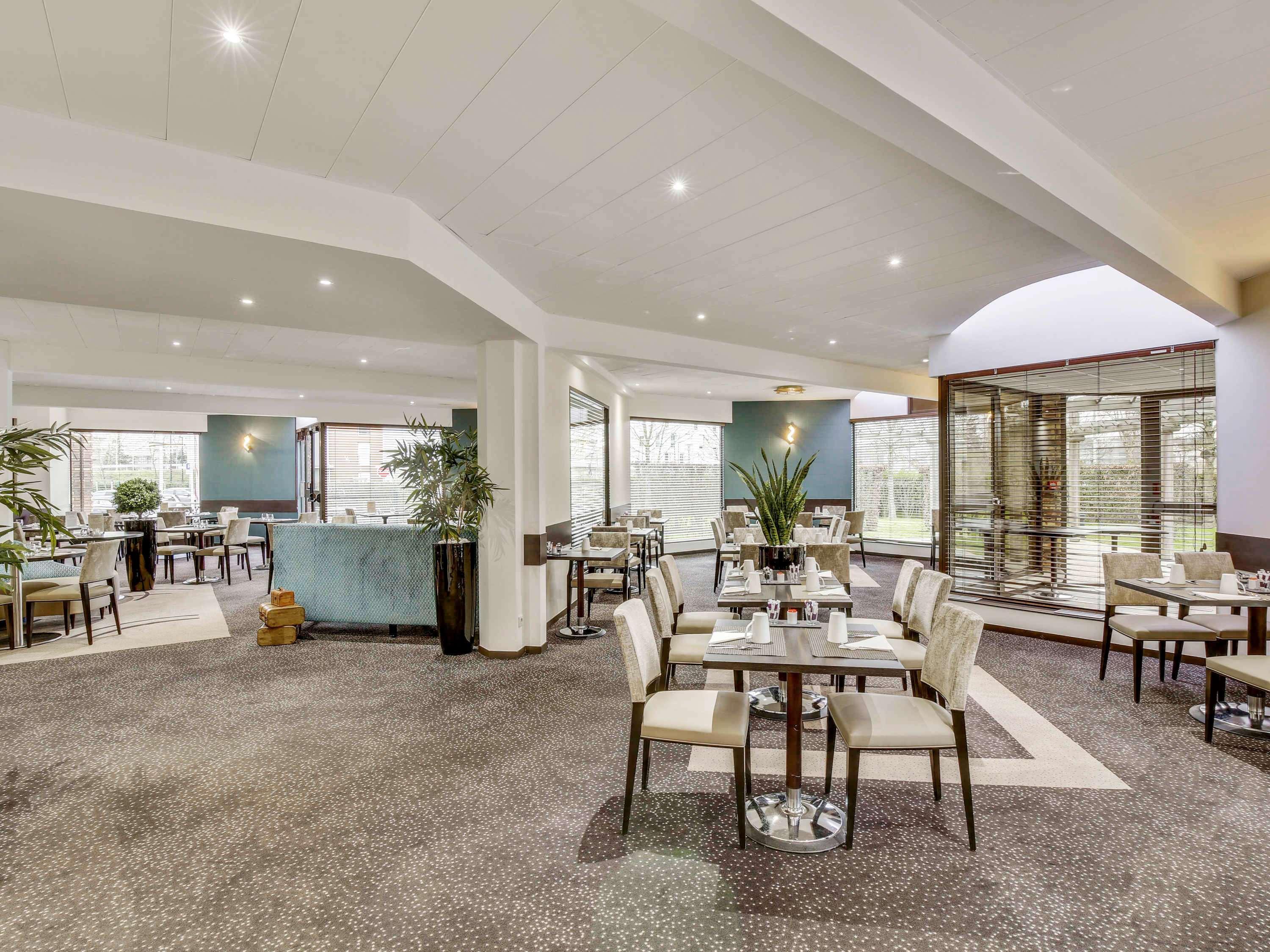 Mercure Maurepas Saint Quentin מראה חיצוני תמונה