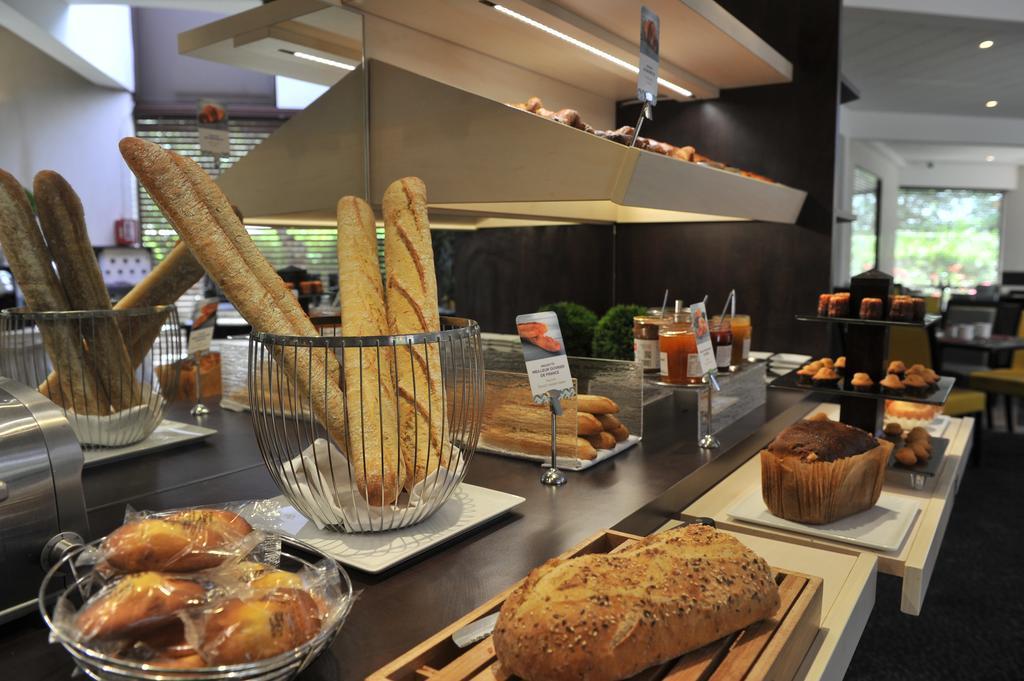 Mercure Maurepas Saint Quentin מראה חיצוני תמונה